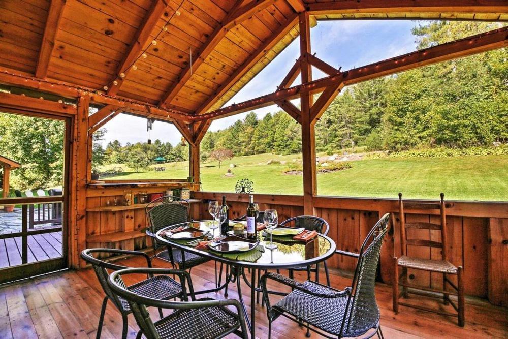 Craftsbury Farmhouse Exterior photo
